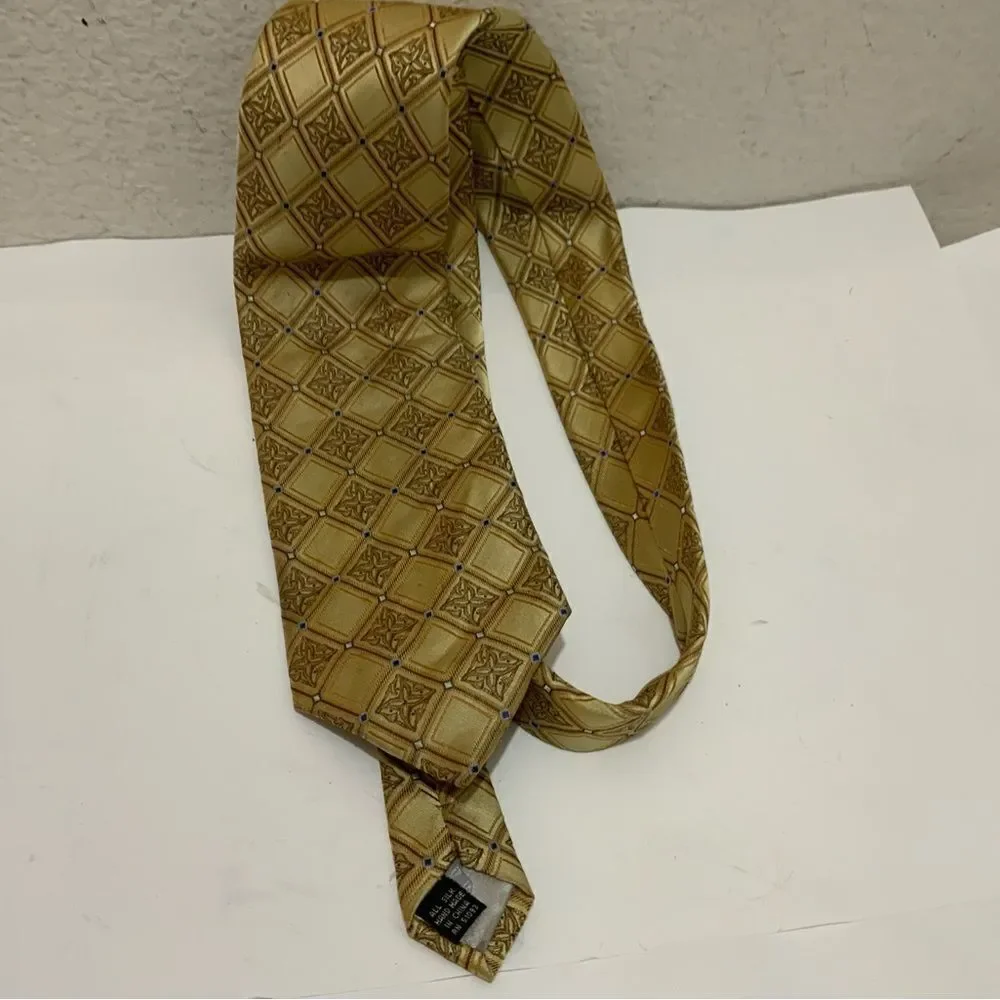 Steve Harvey Collection Silk Tie